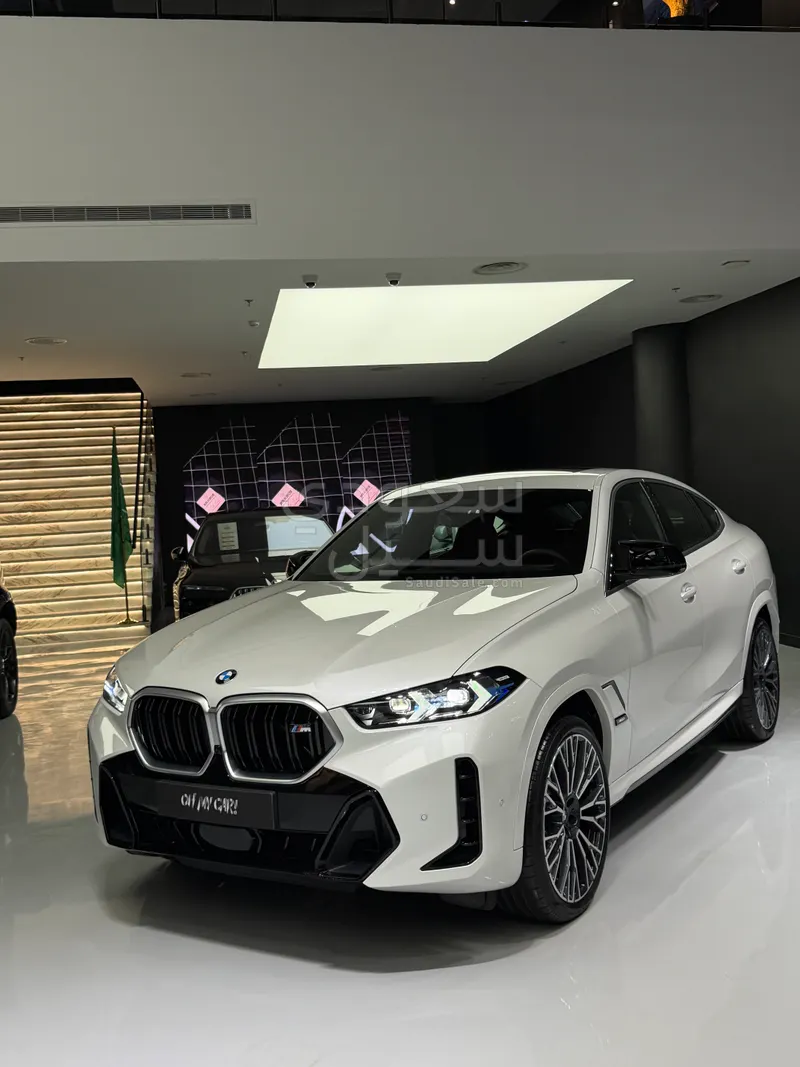 2025 بي ام دبليو الفئة اكس 6 إم كت