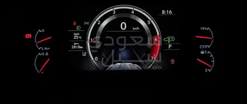 2022 لكزس إل إكس 600 إف