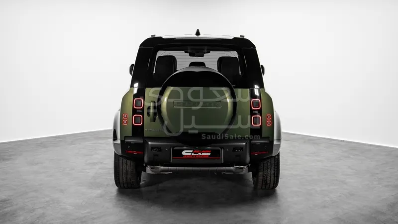 2026 لاند روفر ديفيندر اكس 110