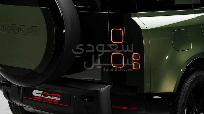 2026 لاند روفر ديفيندر اكس 110