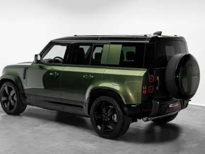 2026 لاند روفر ديفيندر اكس 110