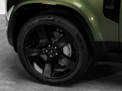 2026 لاند روفر ديفيندر اكس 110