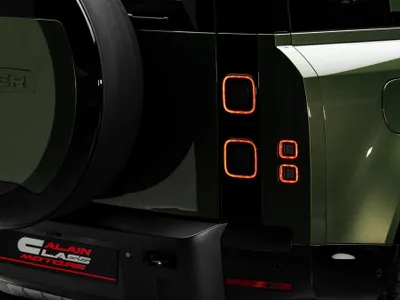 2026 لاند روفر ديفيندر اكس 110