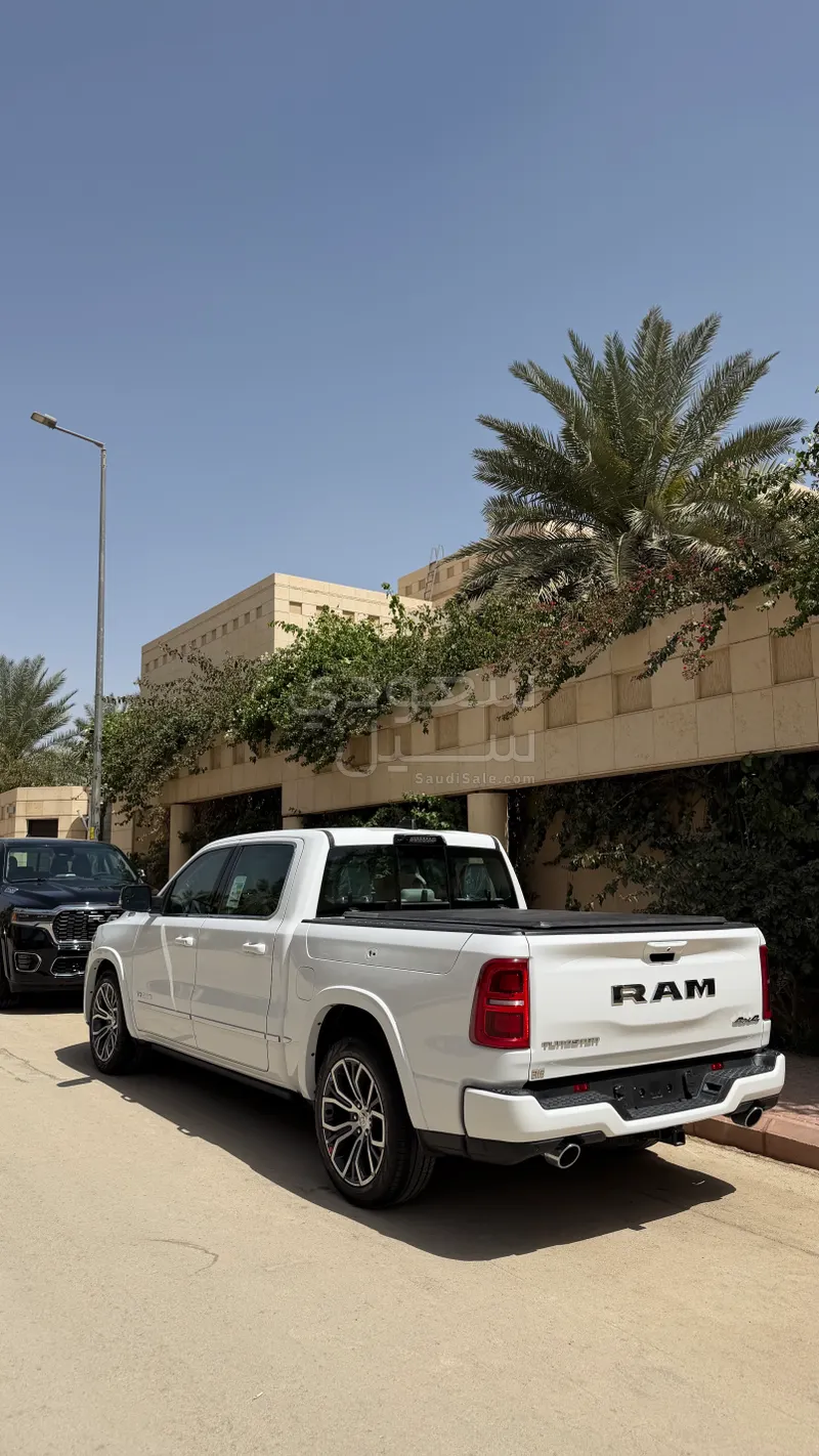 2025 دودج رام 1500 ليمتد