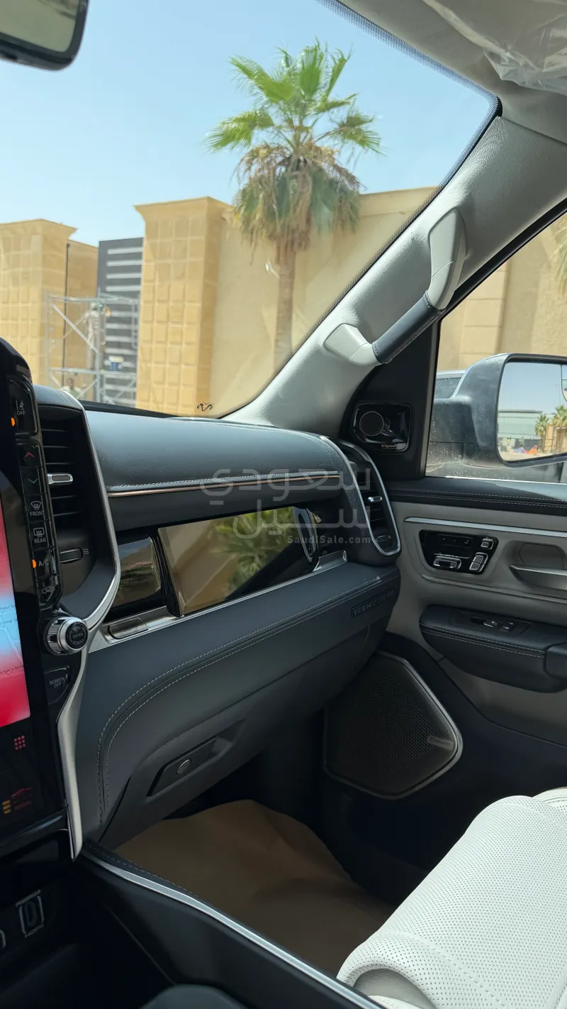 2025 دودج رام 1500 ليمتد