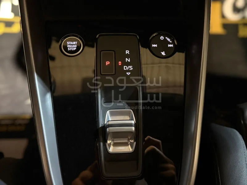 2023 اودي اي 3 30 تي اف اس اي