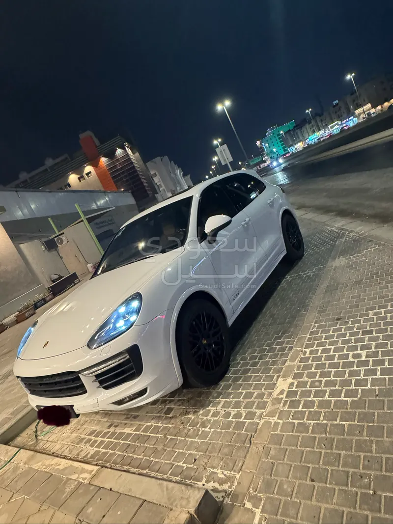 2016 بورش كايين جي تي اس