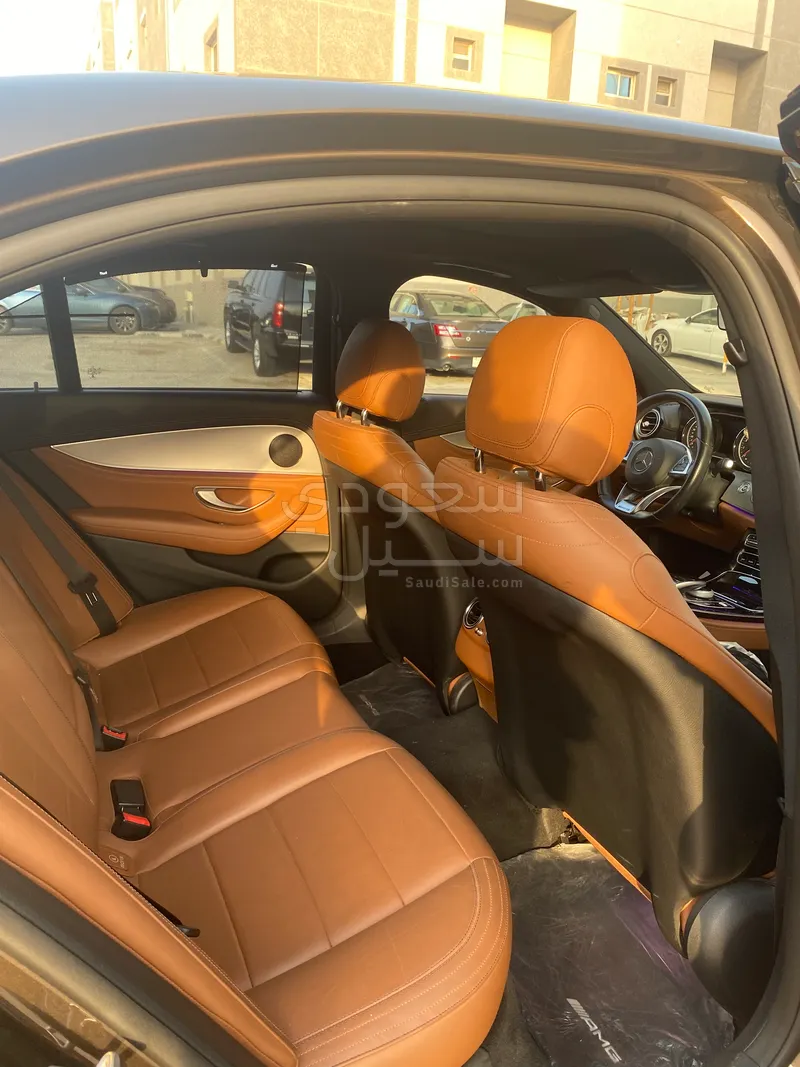 2017 مرسيدس - بنز إي 200 أي إم جي