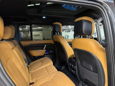 2024 لاند روفر ديفيندر