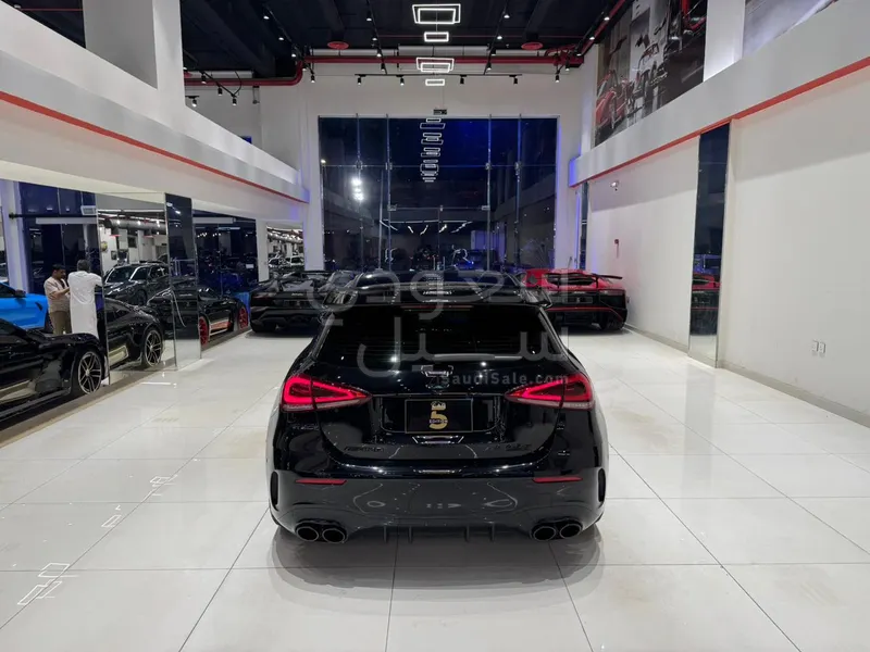 2021 مرسيدس - بنز أي 45إس أي إم جي