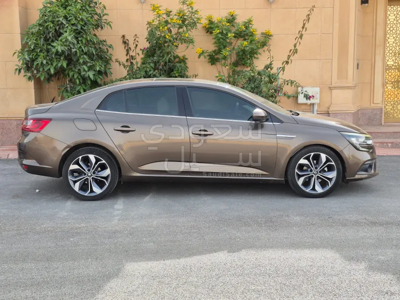 2018 رينو ميجان