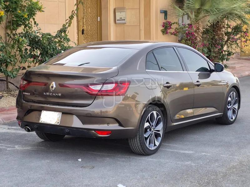 2018 رينو ميجان