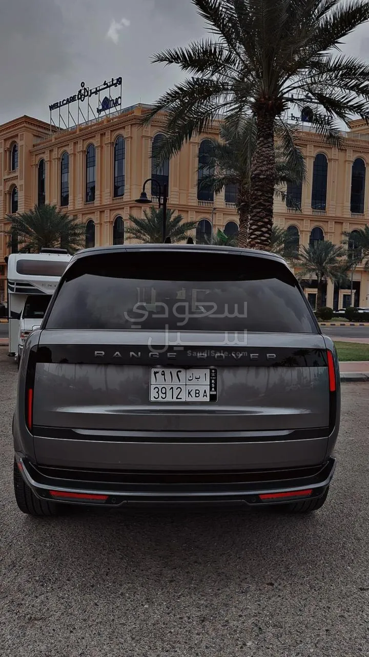 2024 لاند روفر رينج روفر فوج اتش اس اي