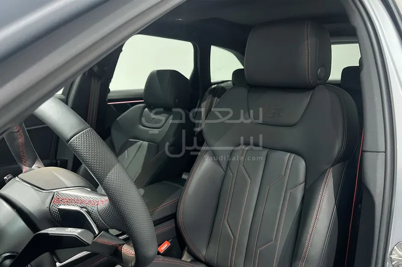 2024 اودي اي 6 اس لاين