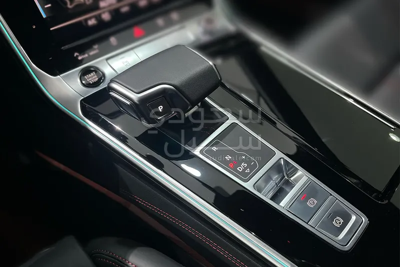 2024 اودي اي 6 اس لاين