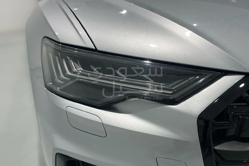 2024 اودي اي 6 اس لاين