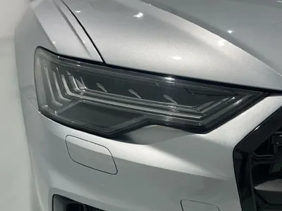 2024 اودي اي 6 اس لاين