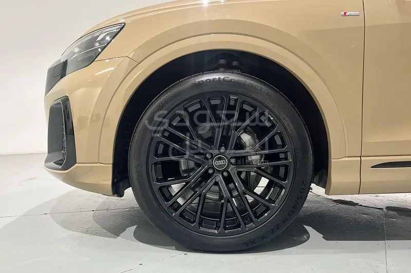 2025 اودي كيو 8 كواترو 55 تي اف اس اي