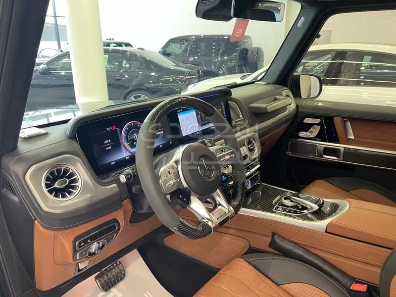 2023 مرسيدس - بنز جي 63 أي إم جي