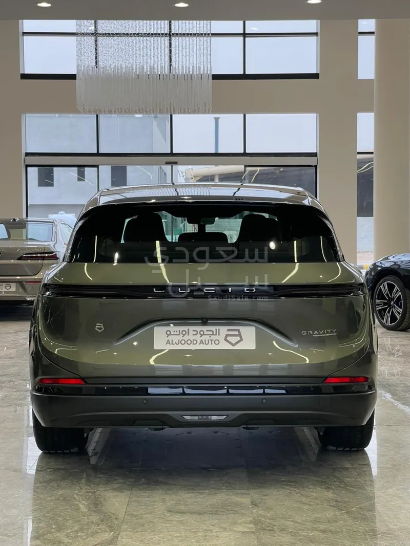 2026 لوسيد جراند تورينج