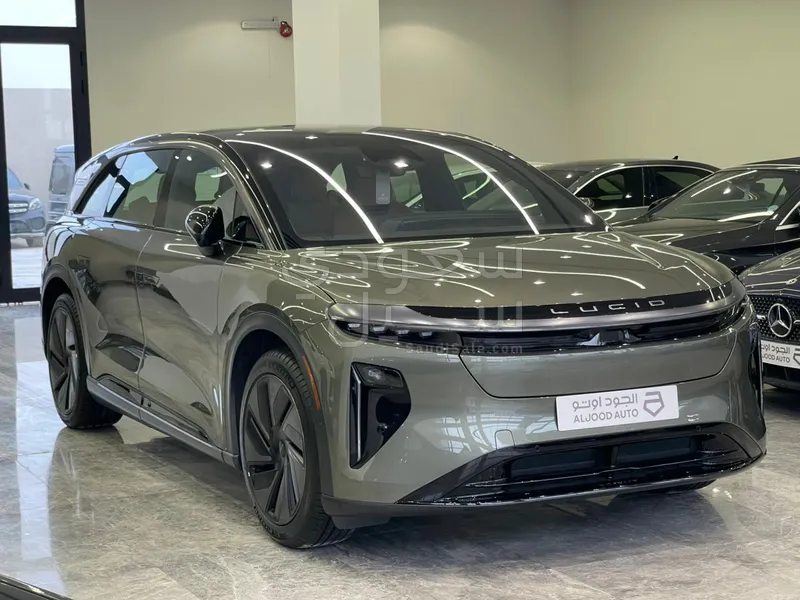 2026 لوسيد جراند تورينج