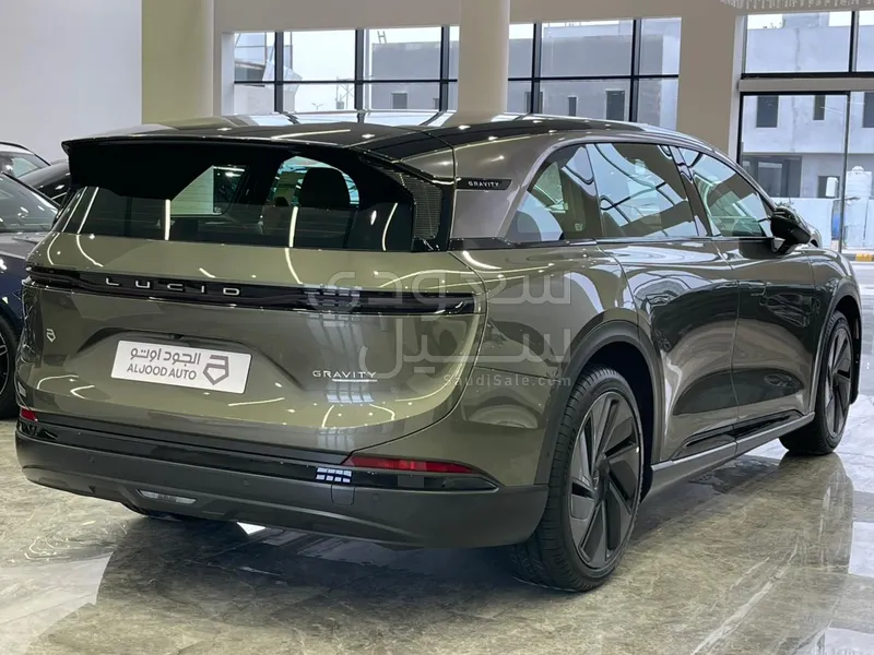 2026 لوسيد جراند تورينج