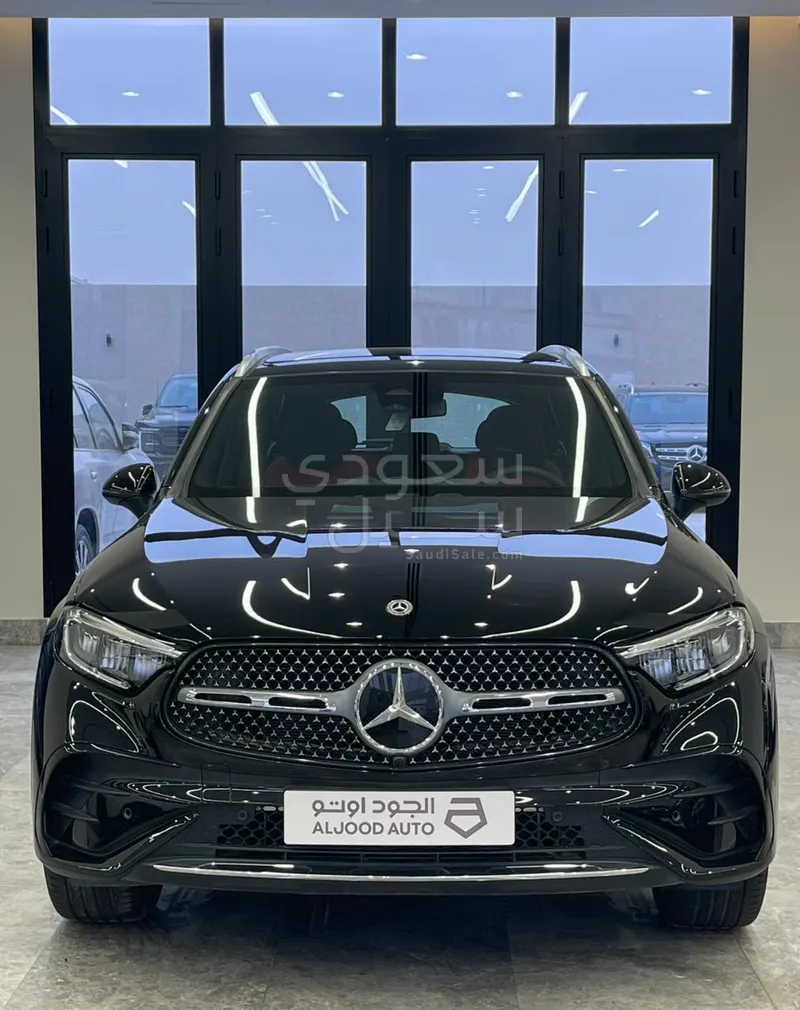 2023 مرسيدس - بنز جي إل سي 200 اي ام جي