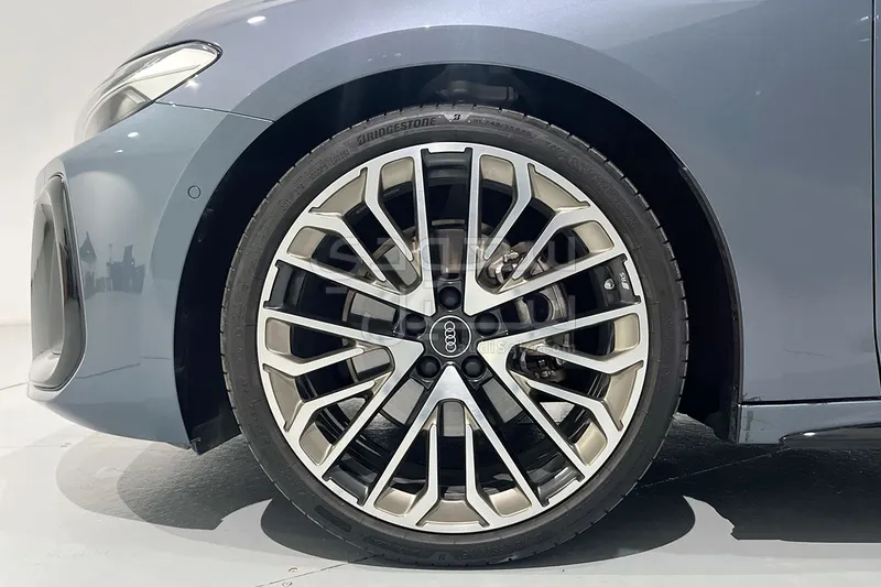 2025 اودي اي 5