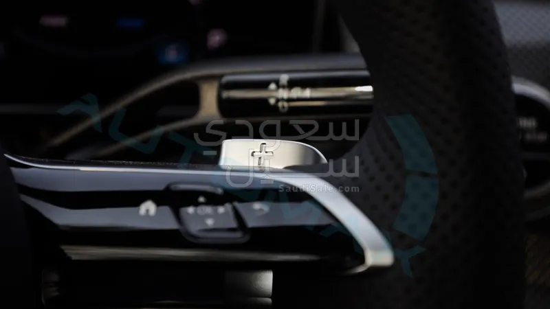 2026 مرسيدس - بنز جي إل سي 200 اي ام جي