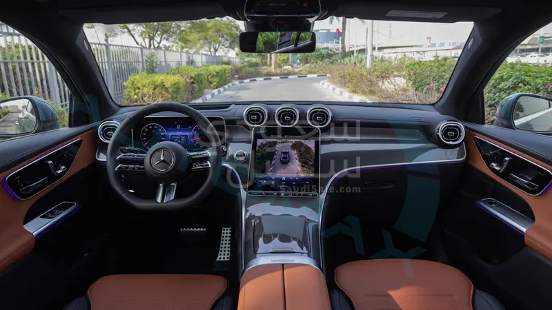 2026 مرسيدس - بنز جي إل سي 200 اي ام جي