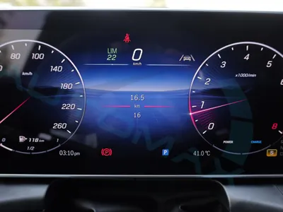 2026 مرسيدس - بنز جي إل سي 200 اي ام جي