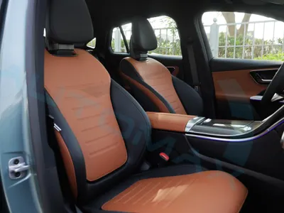 2026 مرسيدس - بنز جي إل سي 200 اي ام جي