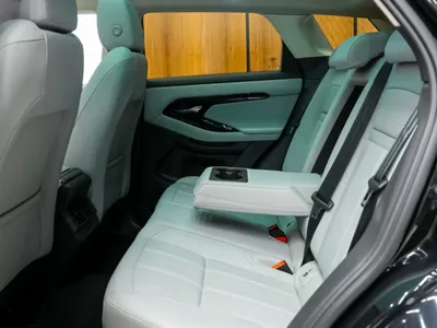 2025 لاند روفر رينج روفر ايفوك