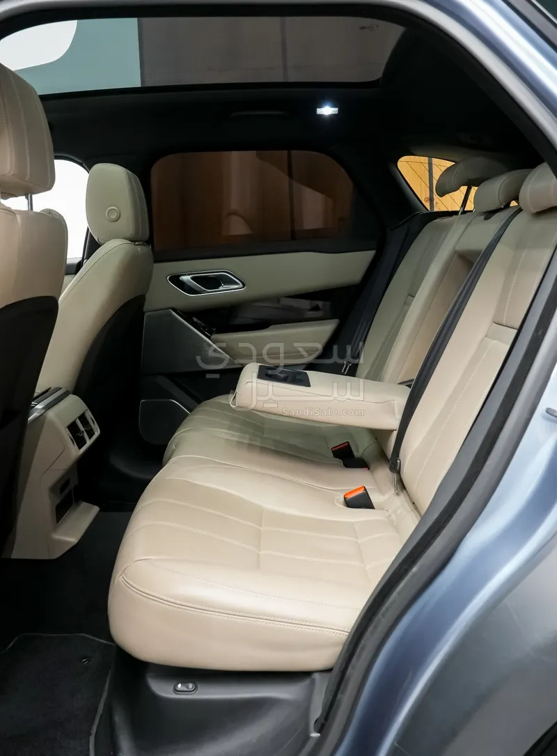 2019 لاند روفر رينج روفر فيلار أر - دايناميك