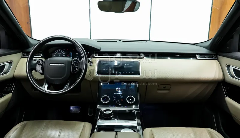 2019 لاند روفر رينج روفر فيلار أر - دايناميك