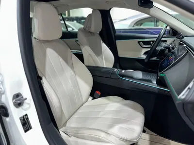 2025 مرسيدس - بنز إي 200