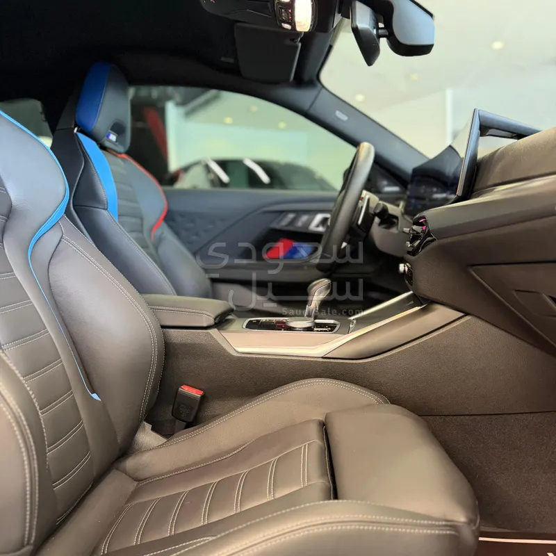 2025 بي ام دبليو الفئة ام إم 2