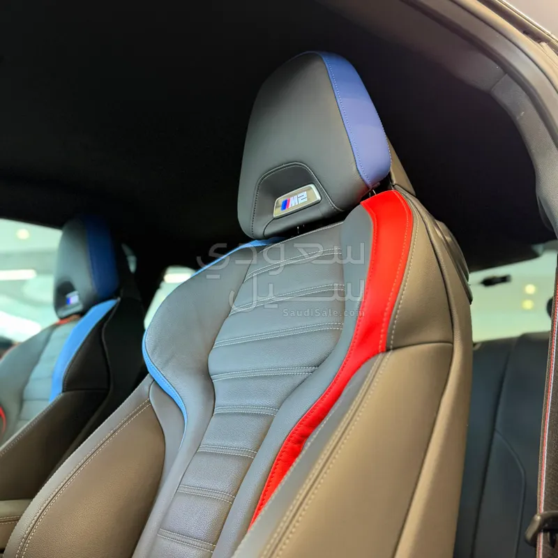 2025 بي ام دبليو الفئة ام إم 2