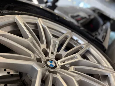 2025 بي ام دبليو الفئة ام إم 2