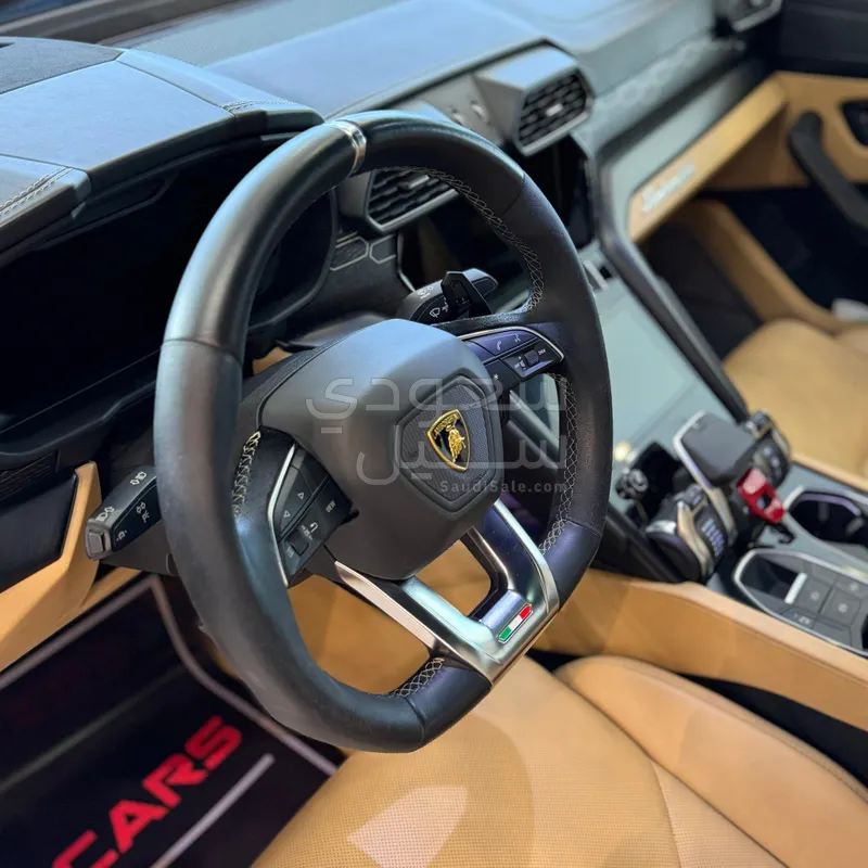 2021 لمبرجيني اوروس