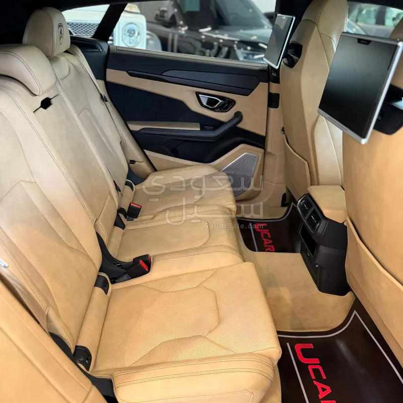 2021 لمبرجيني اوروس