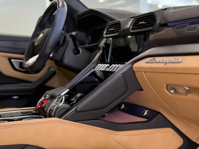 2021 لمبرجيني اوروس