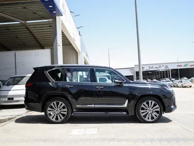 2026 لكزس إل إكس 600