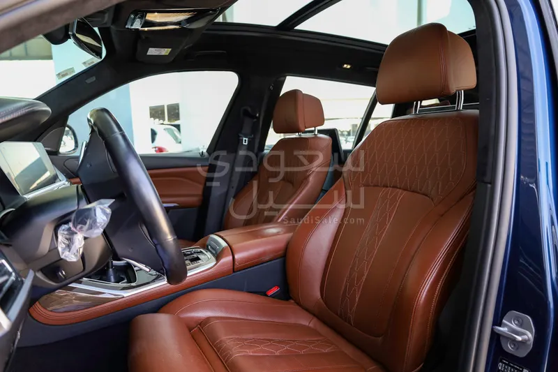 2022 بي ام دبليو الفئة اكس 7