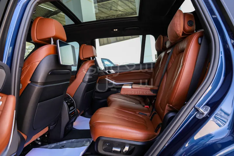 2022 بي ام دبليو الفئة اكس 7