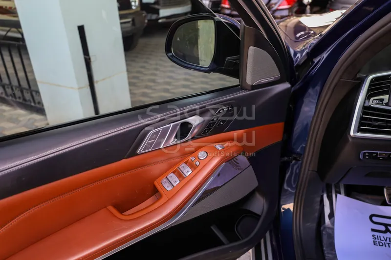 2022 بي ام دبليو الفئة اكس 7