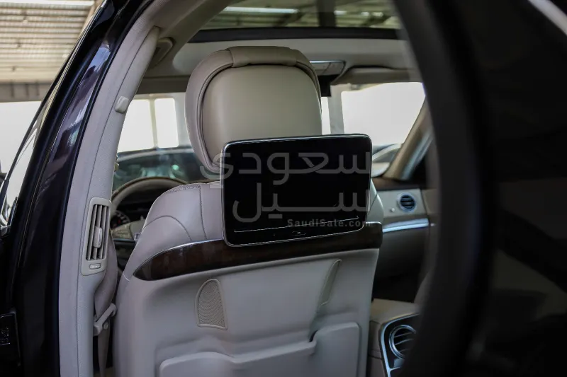 2016 مرسيدس - بنز إس 400