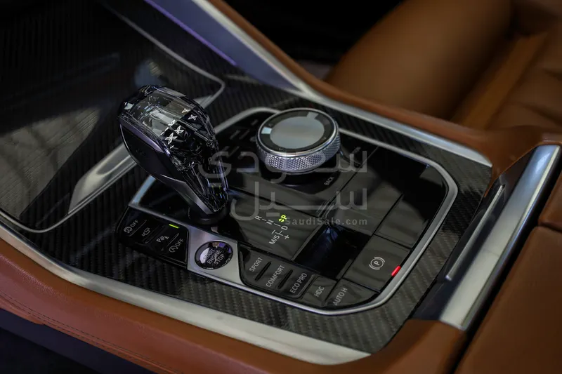 2022 بي ام دبليو الفئة اكس 6