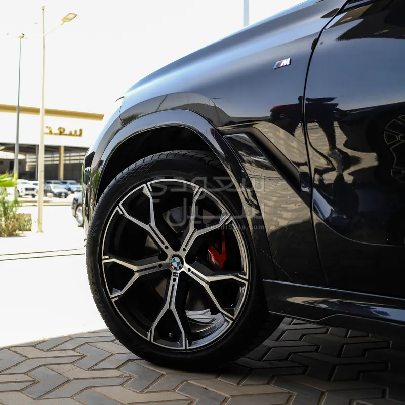 2022 بي ام دبليو الفئة اكس 6