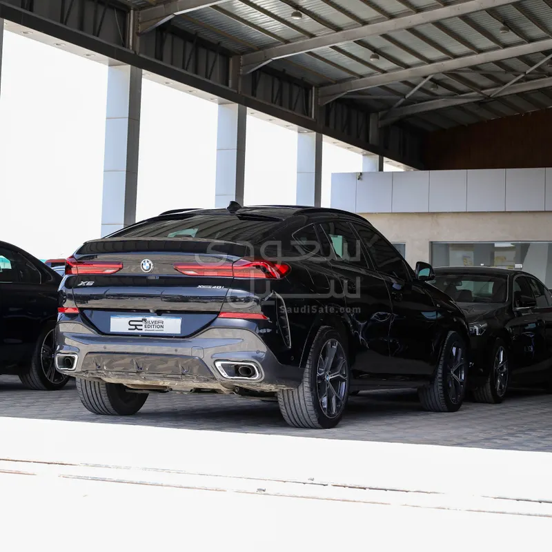 2022 بي ام دبليو الفئة اكس 6